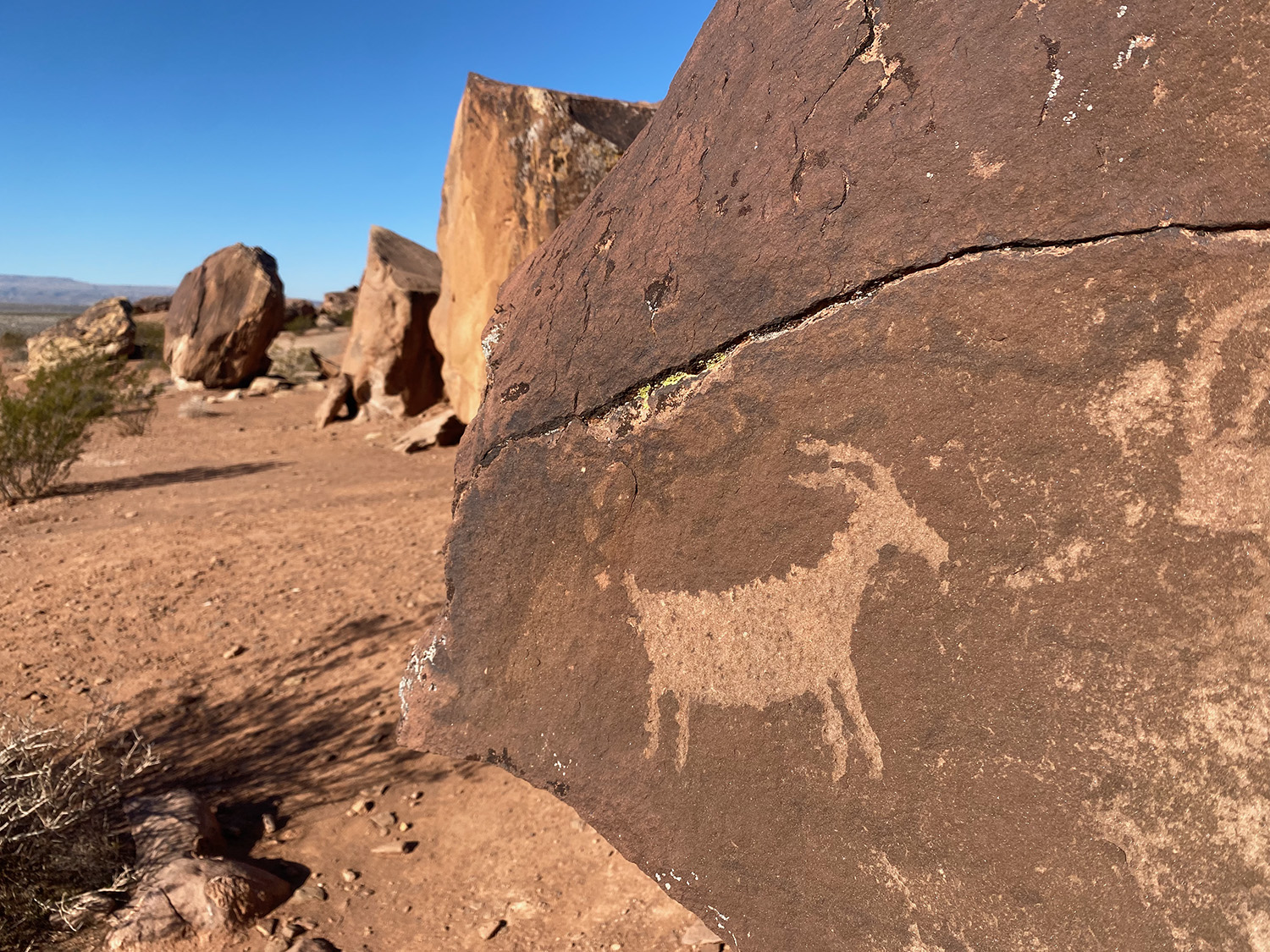 Sunday Drive - Petroglyphs at Little Black Mountain