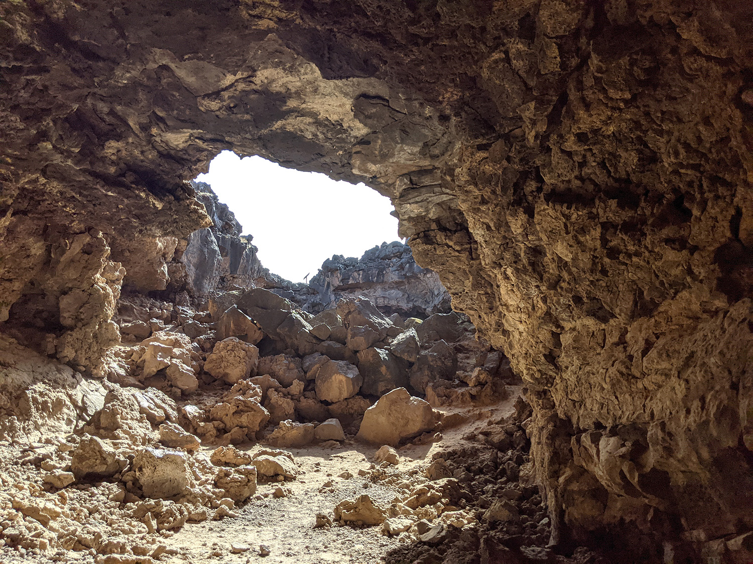 Sunday Hike: Snow Canyon Lava Tubes Trail